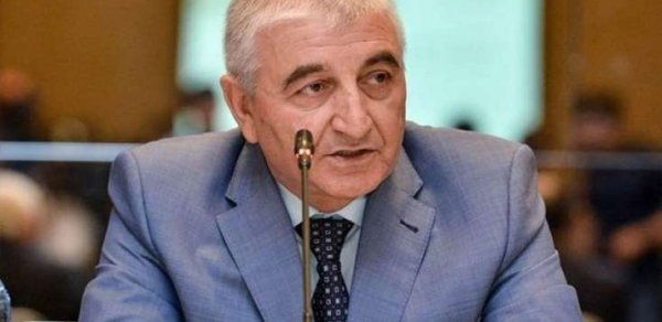 “Deyilir ki, kamera çəkir və hələ bir az da həvəslə bülleteni atır” –Məzahir Pənahov