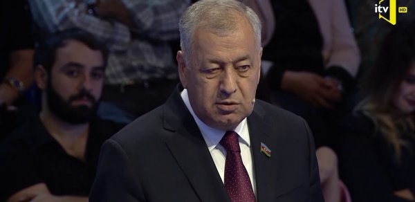 Deputat Vahid Əhmədov: "Mən deyə bilmərəm ki, seçkilər tam demokratik keçirilib" - VİDEO