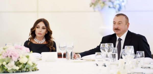 SİYASƏT