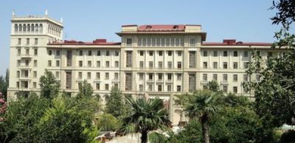 Azərbaycanda xüsusi karantin rejimi gücləndirildi