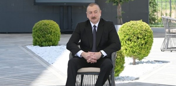 SİYASƏT