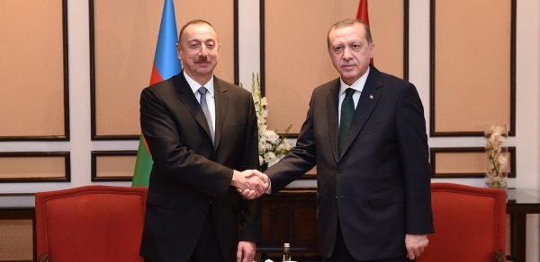 SİYASƏT