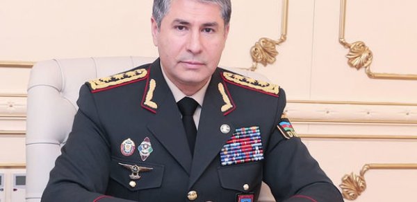 Vilayət Eyvazovdan qərar: Mülki silahın alınması maddəsində dəyişiklik edildi