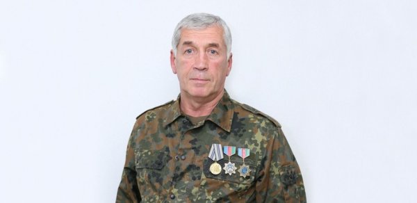 Bakıda müəllim dənizdə batan ana və qızını xilas etdi