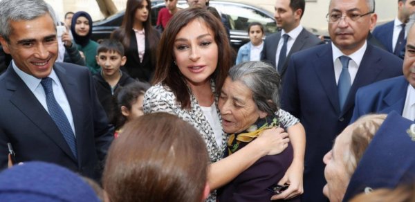 SİYASƏT