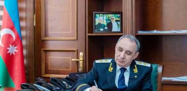 Nöqsana yol verən prokuror köməkçisi işdən çıxarıldı