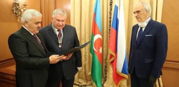 SOCAR və “Rosneft” rəhbərlərinin görüşü olub