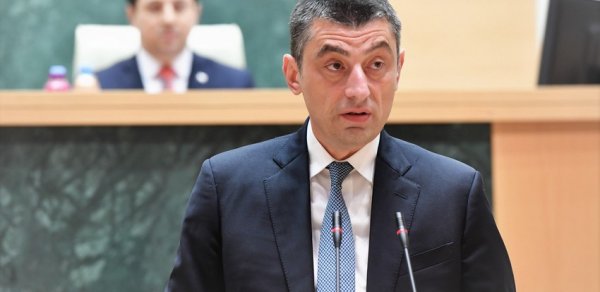 Baş nazir: “Gürcüstanda sərt məhdudiyyətlər olmayacaq”