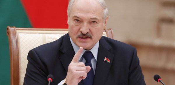 Belarus iki ölkə ilə sərhədlərini bağladı