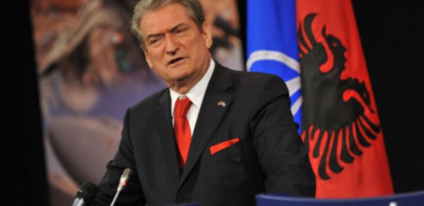SİYASƏT