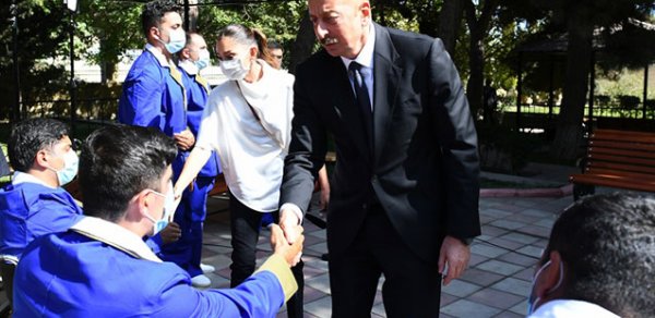 SİYASƏT