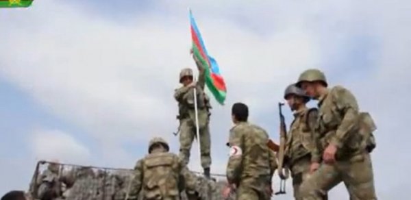 Mübariz İbrahimovun düşmən qüvvəsini məhv etdiyi posta Azərbaycan Bayrağı sancılıb