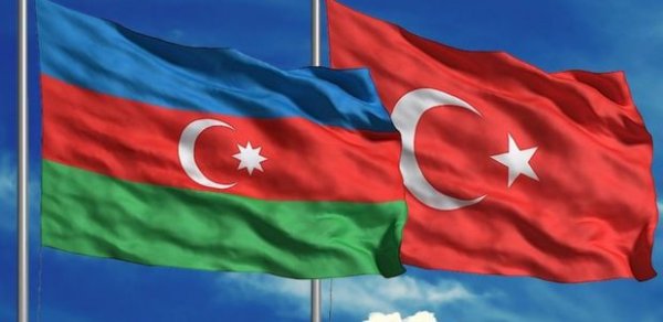 İstanbuldan Azərbaycana dəstək: Qürurverici görüntülər - VİDEO