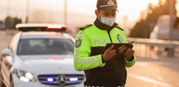 Polis sərnişin daşıma ilə məşğul olan şirkətlərə müraciət edib