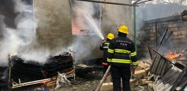 ​​​​​​​Ermənistanın atdığı mərmi nəticəsində yaşayış evində yanğın baş verib