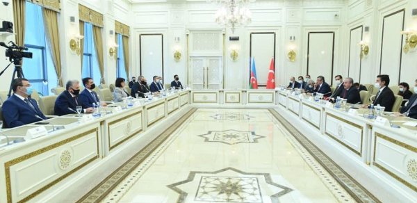 SİYASƏT