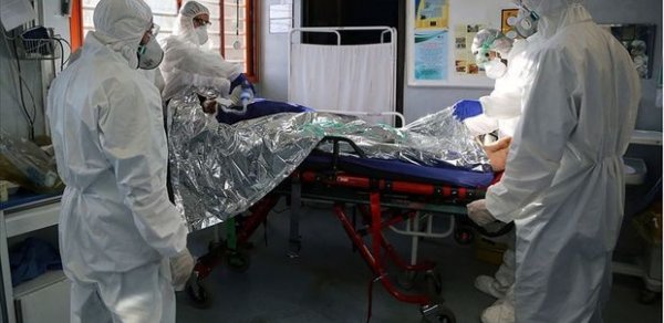 Fransada koronavirus kabusu: Hər 30 saniyədə bir nəfər xəstəxanaya yerləşdirilir