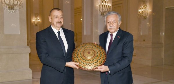 SİYASƏT