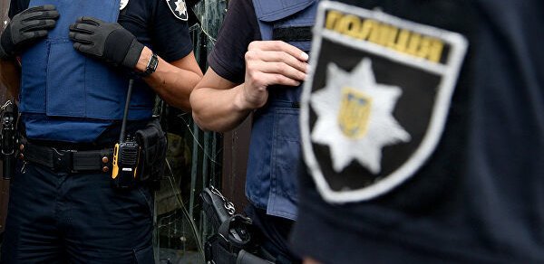 Ukrayna polisi Azərbaycanın Ukraynadakı nümayəndəliyinin mühafizəsini gücləndirir