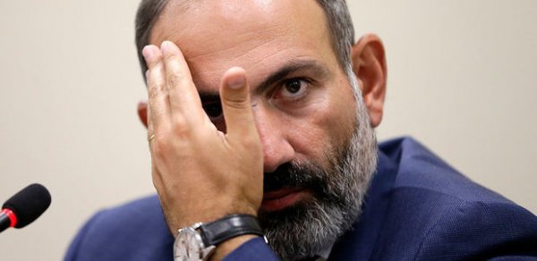 Ermənistan KİV: “Paşinyan ABŞ səfirliyinin binasında gizlənir”