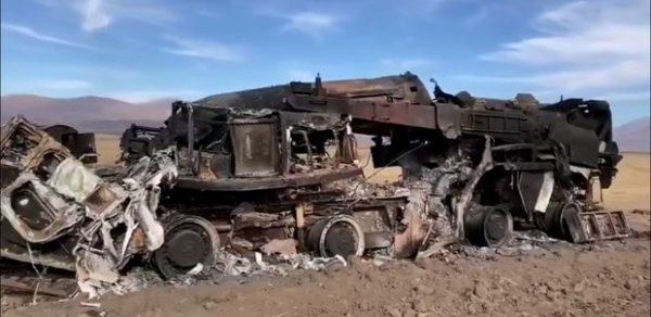 Azərbaycan Ordusu tərəfindən məhv edilmiş “Elbrus” silahının görüntüləri yayıldı - VİDEO