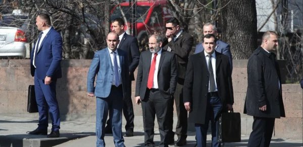 SİYASƏT