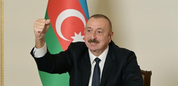 SİYASƏT