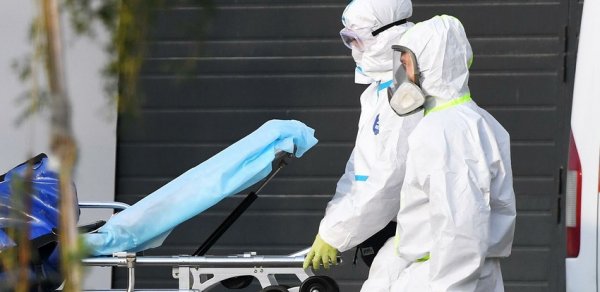 Rusiyada pandemiya qurbanlarının sayı 43 597-yə çatıb