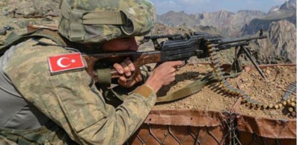 Türkiyə hərbçiləri terrorçuları zərərsizləşdirdi