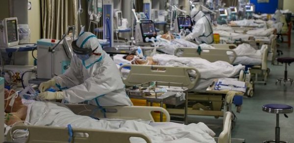 Britaniyada xəstəxanalar “çöküb”: Koronavirus xəstələrindən başqası qəbul edilmir