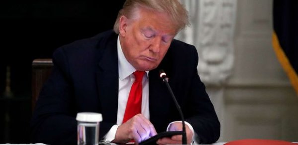 “Twitter” Trampın hesabını həmişəlik dondurdu - FOTO