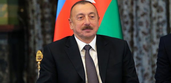 SİYASƏT