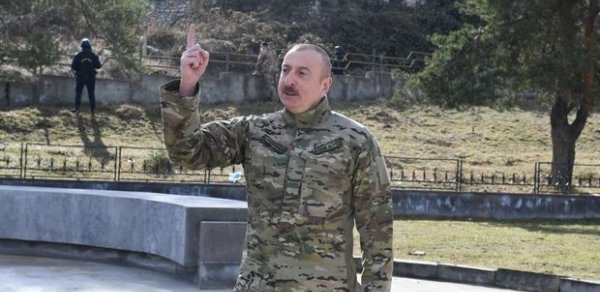 SİYASƏT