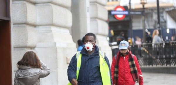Böyük Britaniyada 100 mindən çox insan koronavirusdan öldü