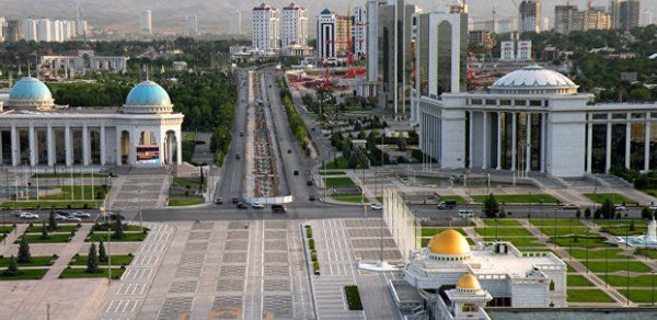 Rəsmi olaraq koronavirusun qeydə alınmadığı Türkmənistan vaksinasiyaya başlayır