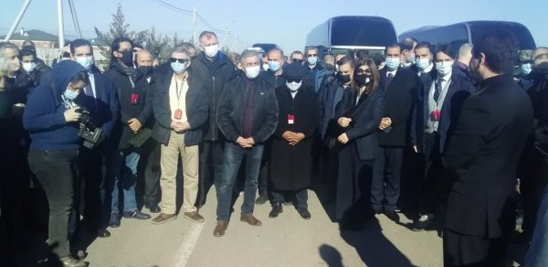 SİYASƏT
