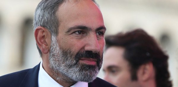 SİYASƏT
