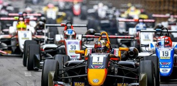 Formula 1 üçün jurnalistlərin akreditasiyası başlayır
