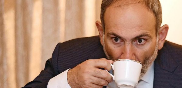 İrəvanda gərginlik ən pik həddə: Snayperlər gətirildi