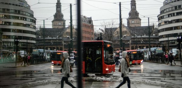 Norveç koronavirusun üçüncü dalğası ilə üzləşdiyini elan etdi