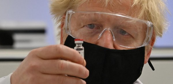 İngiltərə baş naziri "AstraZeneca" peyvəndi vurduracaq