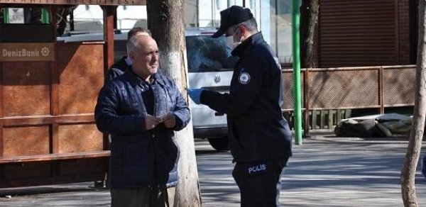Türkiyədə karantin sərtləşdirildi: Qadağalar qüvvəyə mindi