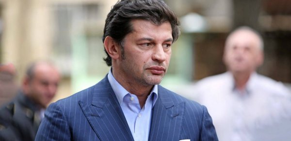 Kaxa Kaladze xəstəxanadan evə buraxıldı