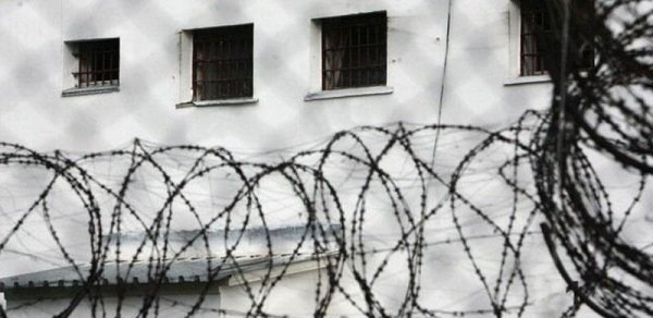 Nigeriyada yüzlərlə məhbus həbsxanadan qaçdı