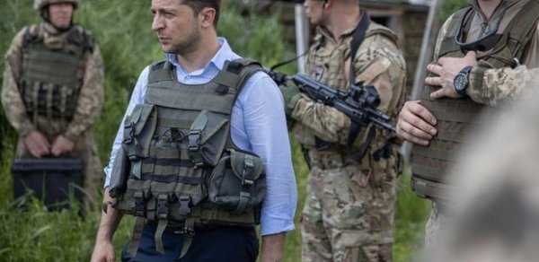 Zelenski: “NATO – Donbasda müharibəyə son qoymağın yeganə yoludur”