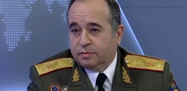 Paşinyan general-mayoru vəzifədən azad etdi