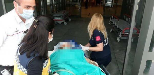 8 yaşlı qız tapança ilə özünü güllələdi