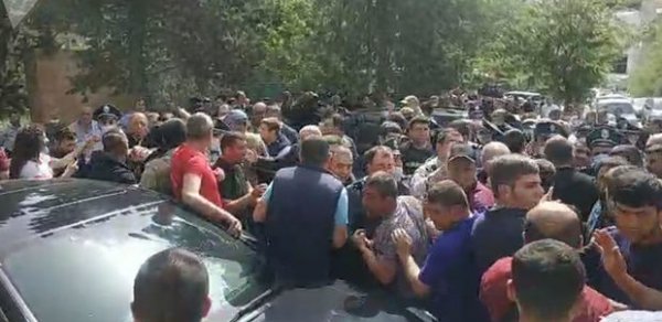 SİYASƏT