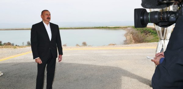 SİYASƏT