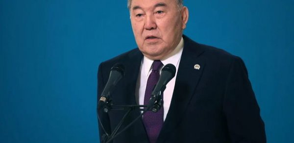 Nazarbayev Qazaxıstan Xalq Assambleyasının sədri vəzifəsindən getdi